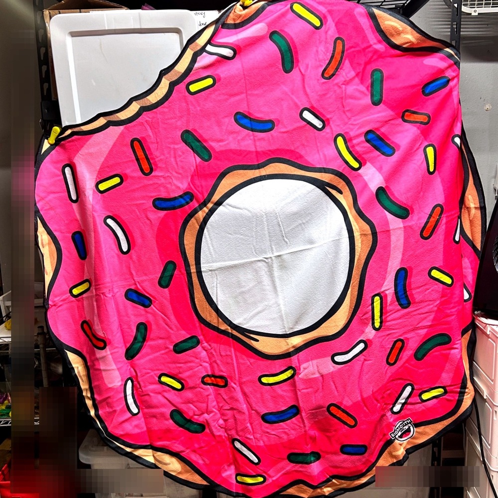 BigMouth Inc Giant Pink Donut Round Beach Blanket Towel 60" #BMBT-0003